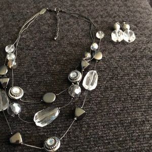 New York and Company necklace and earring set